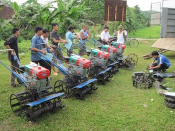 Máy làm đất đa năng 1Z-41A