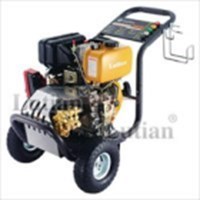 MÁY RỬA XE DẦU DIESEL LUTIAN 10 HP